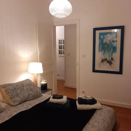 Holiday home La Colombe 43 *